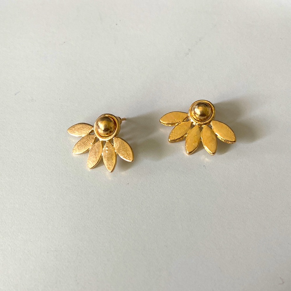 Feather Like Gold Earrings